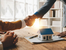 Online Mortgage Lender Sees Success as Rest of Industry Cools