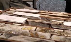 Gold Surges Past US$4,900 as New Project Shows 61% IRR Under Spot Pricing