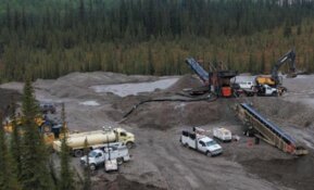 Scientists Recover 99.9% Pure Copper Directly From Ore in Breakthrough Lab Tests